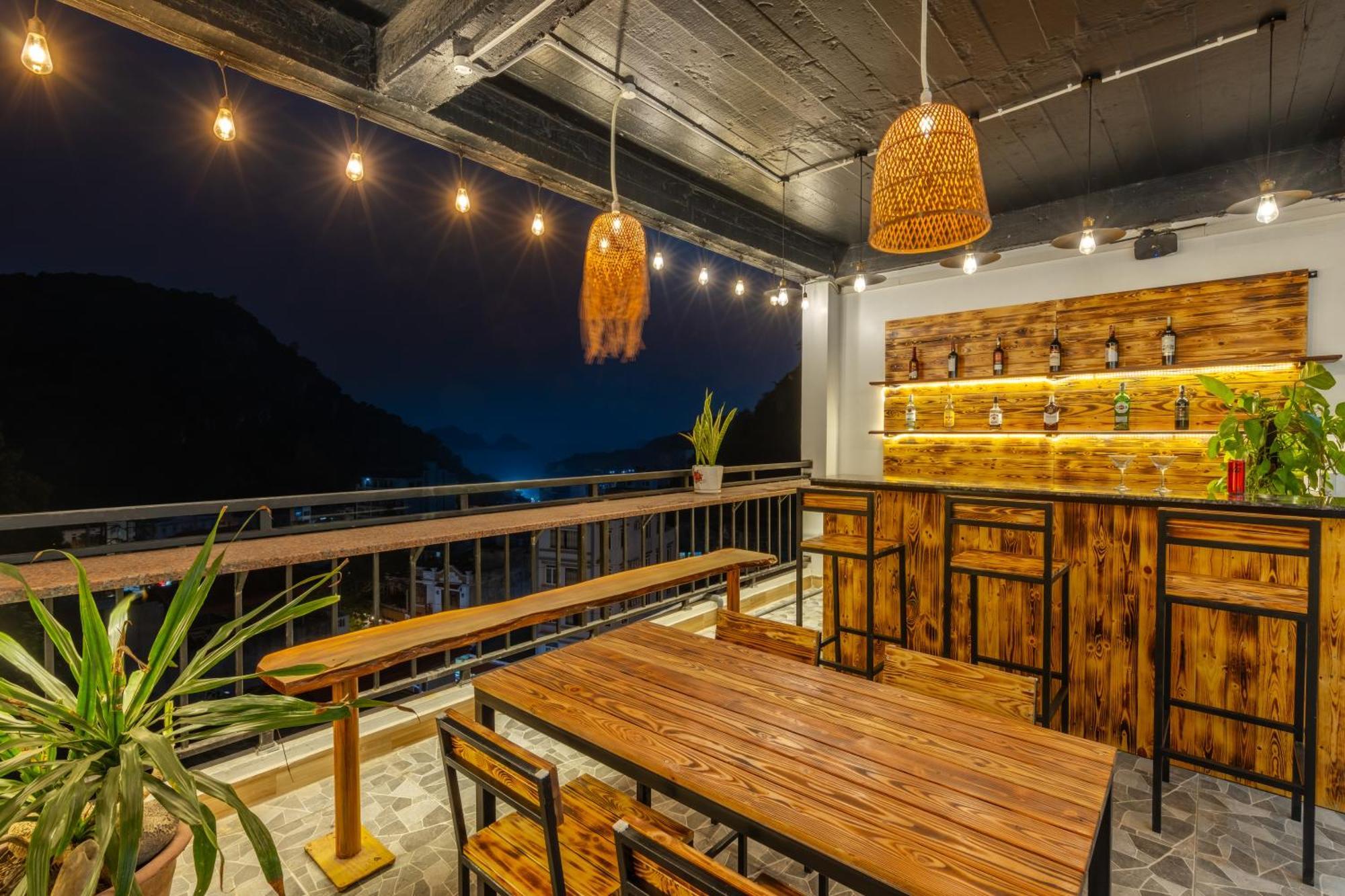 Cat Ba Xanh Spring Garden Hotel Dong Khe Sau Luaran gambar
